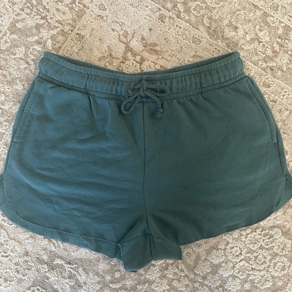 Green Wild Fable Fleece Shorts Size Large